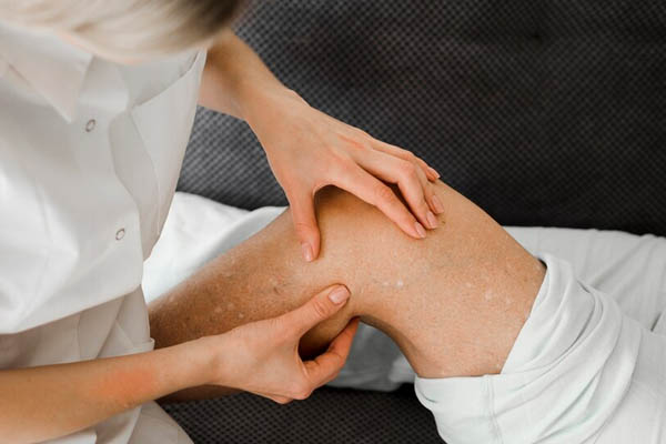 Massagem Desportiva em Santos 2 Massagem Desportiva em Santos | São Vicente | Cubatão | Guarujá | Costeira Guietti Saúde Integrada
